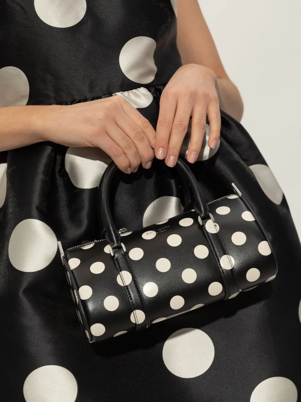 Kate Spade Small Icon Tote Bag In Black