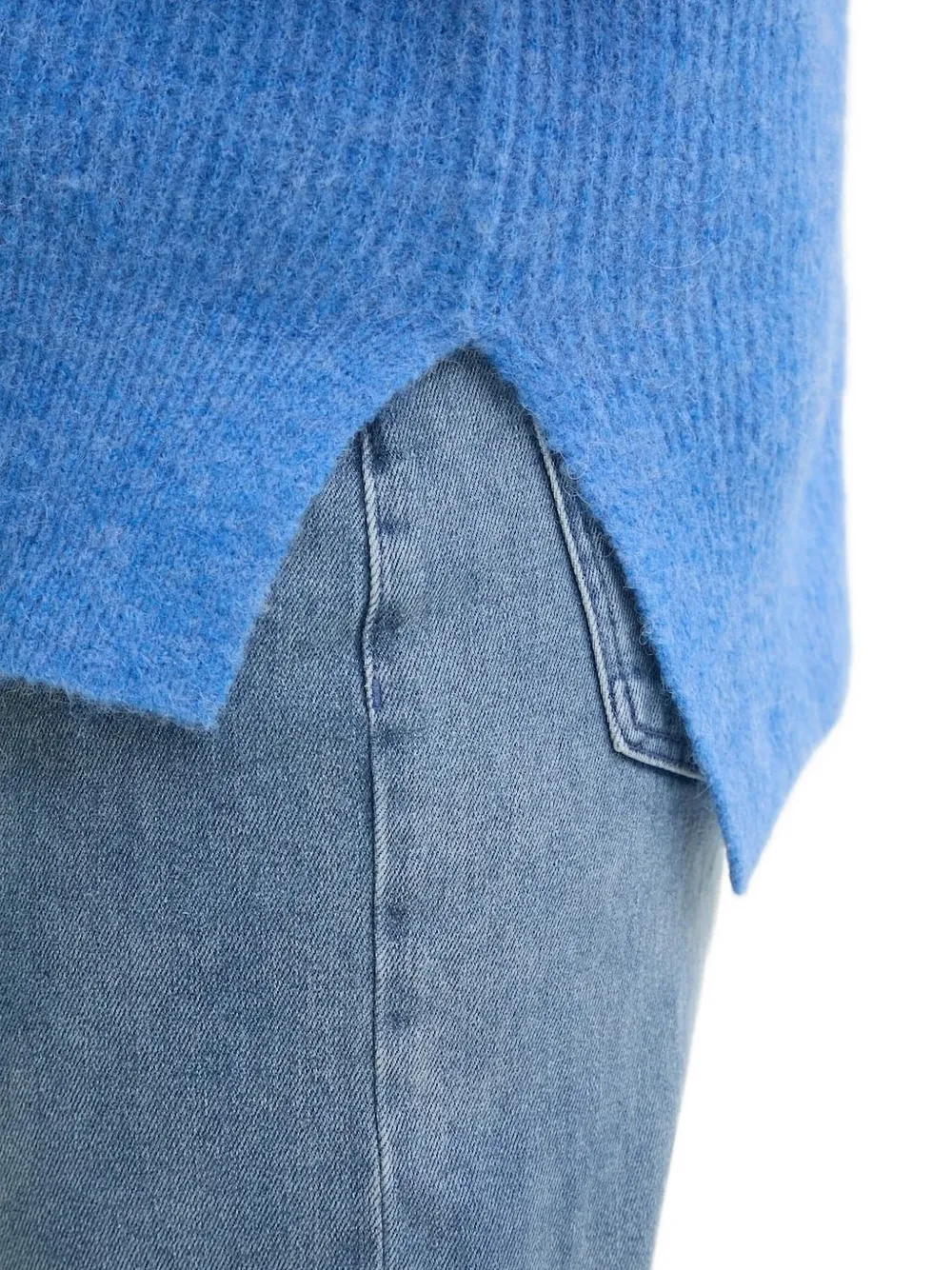 Gestuz Turtleneck Ribbed Sweater In Blue