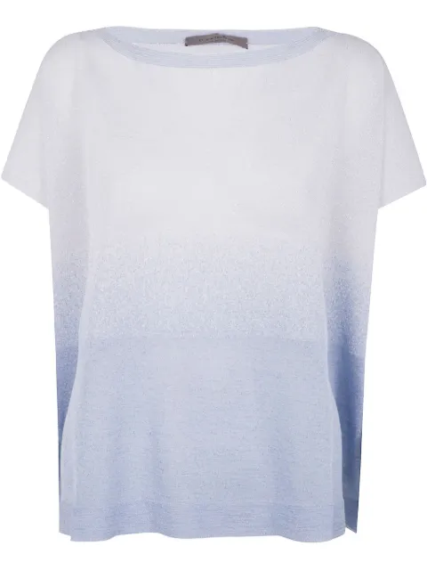 D.Exterior boat-neck sweater