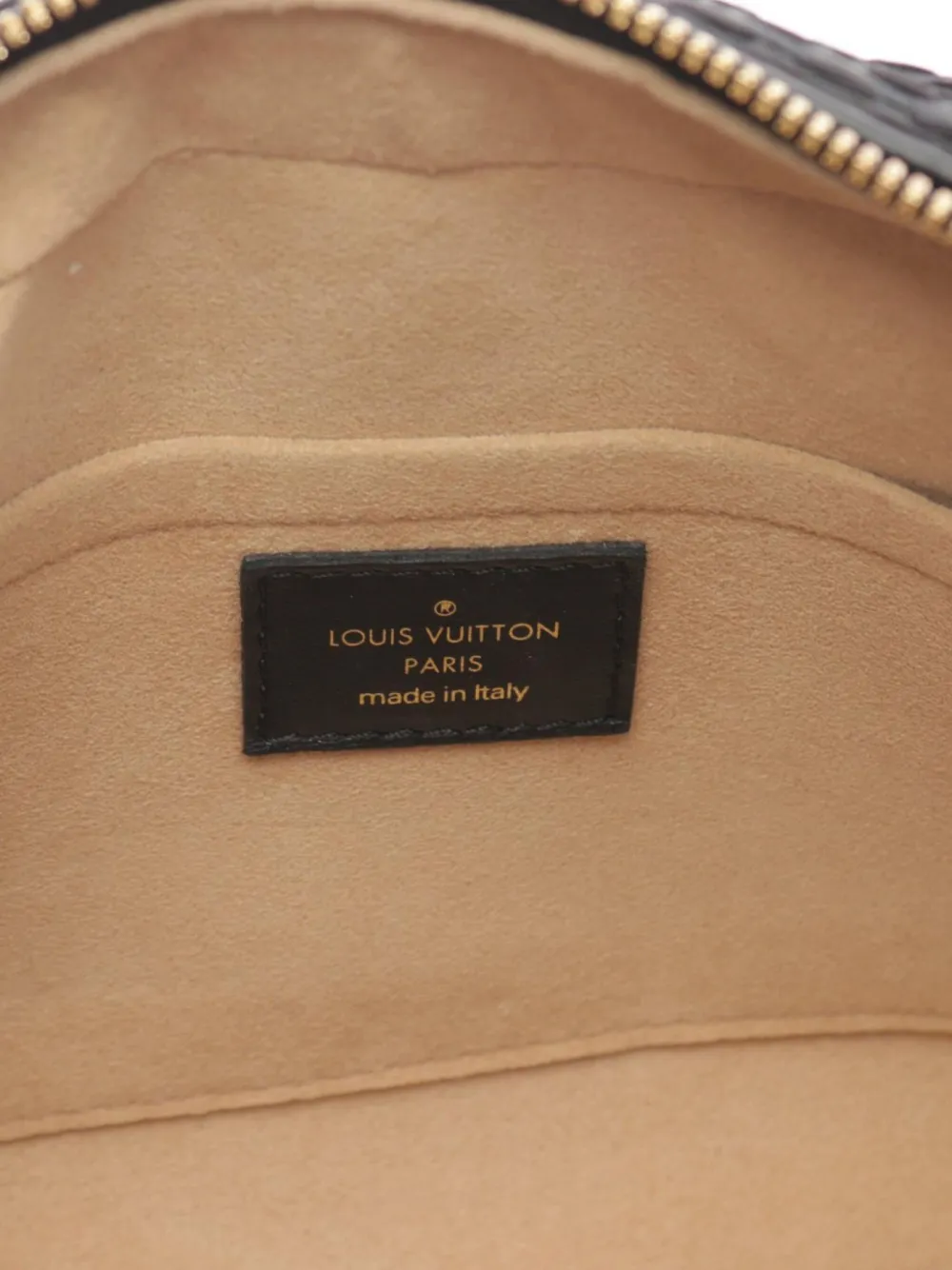Pre-owned Louis Vuitton 2021 Troca Shoulder Bag In Black