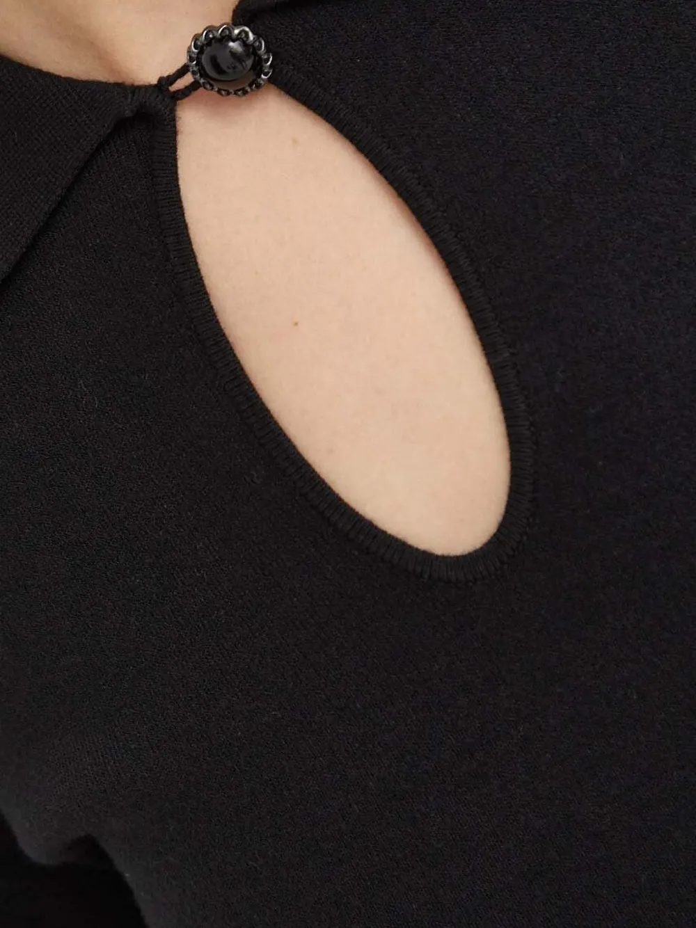 The Kooples Midi-jurk met knoopmanchetten en keyhole-hals Zwart