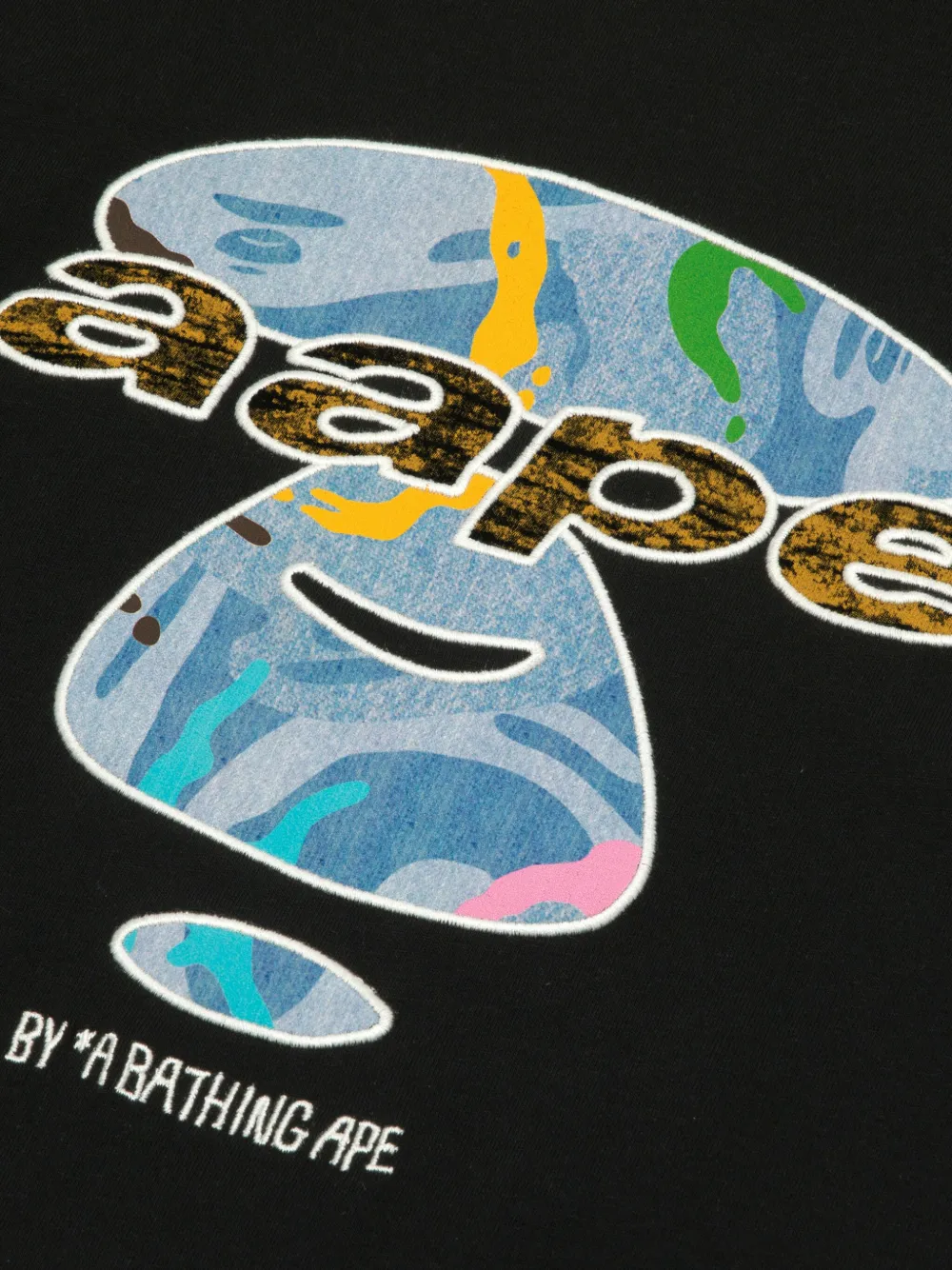 AAPE BY *A BATHING APE Katoenen T-shirt met borduurwerk Zwart