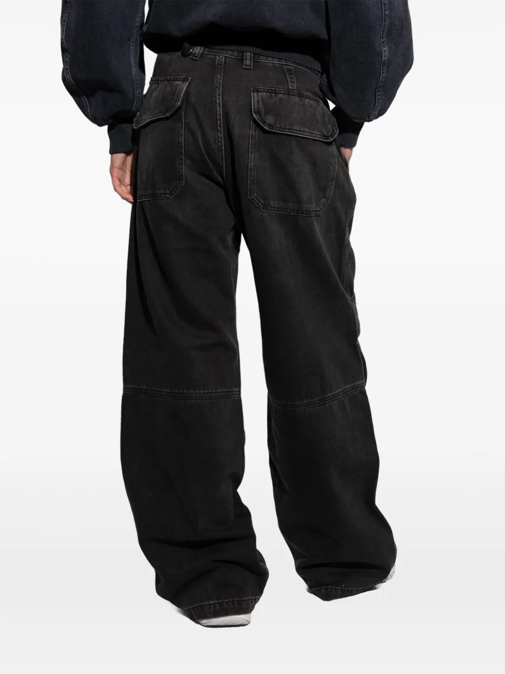 Shop Diesel D-shift Jeans In Schwarz