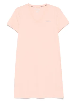 DKNY