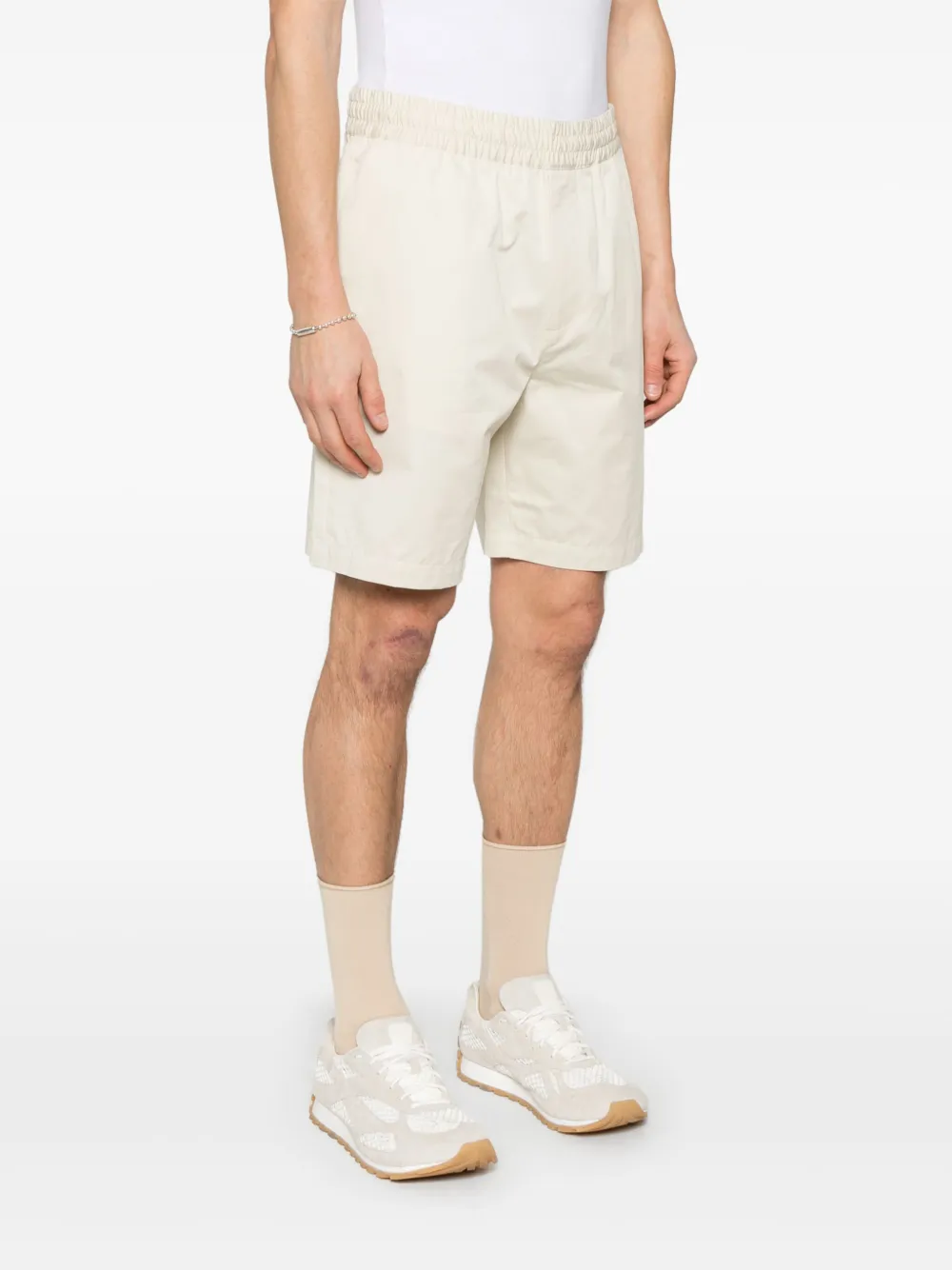 Axel Arigato Shorts met borduurwerk Beige