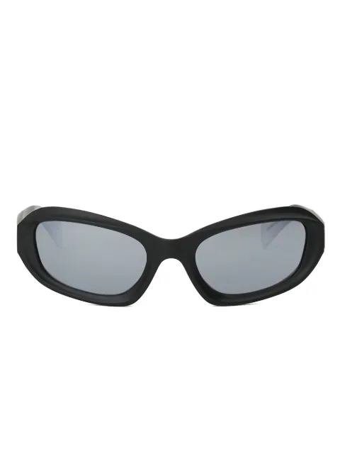 Karl Lagerfeld Jeans نظارة شمس بإطار هندسي