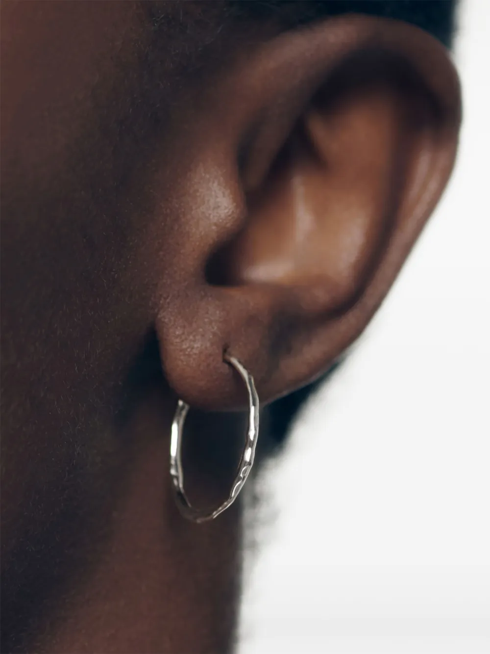 Monica Vinader 14K white gold medium Siren hoops | Fine Jewelry | Image 2