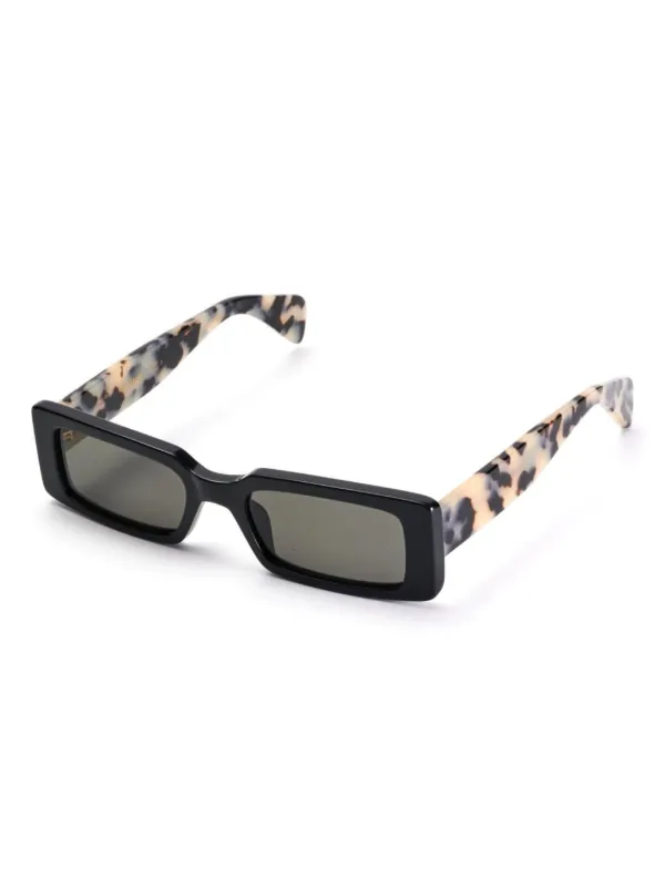 サングラス KADOR FW25 Kador - PIN-UP - 610420 (PIN UP 610420) Kador Pin-Up サングラス | ブラック | FARFETCH JP