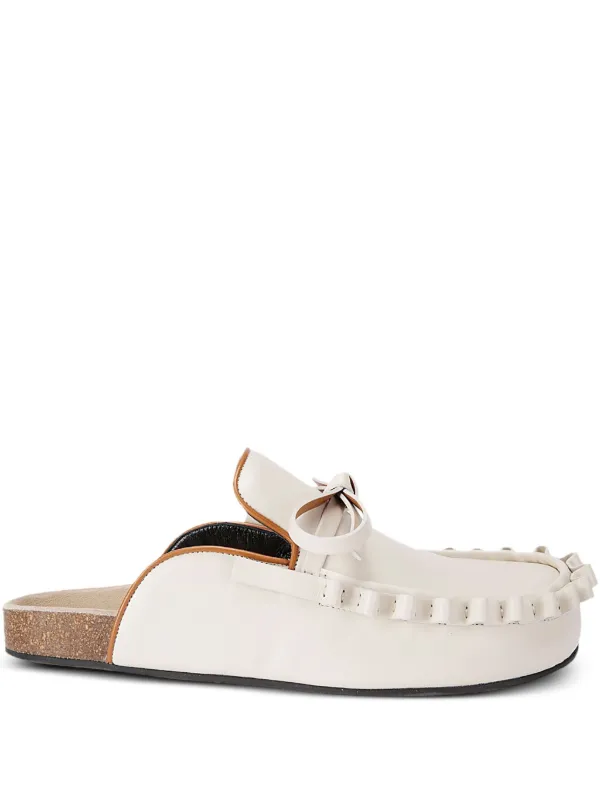 JW Anderson レザーローファー | ホワイト | FARFETCH JP