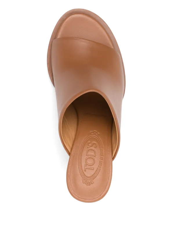 【AA】TOD'S ブラウンレザー ミュール Tod's レザーミュール | ブラウン | FARFETCH JP