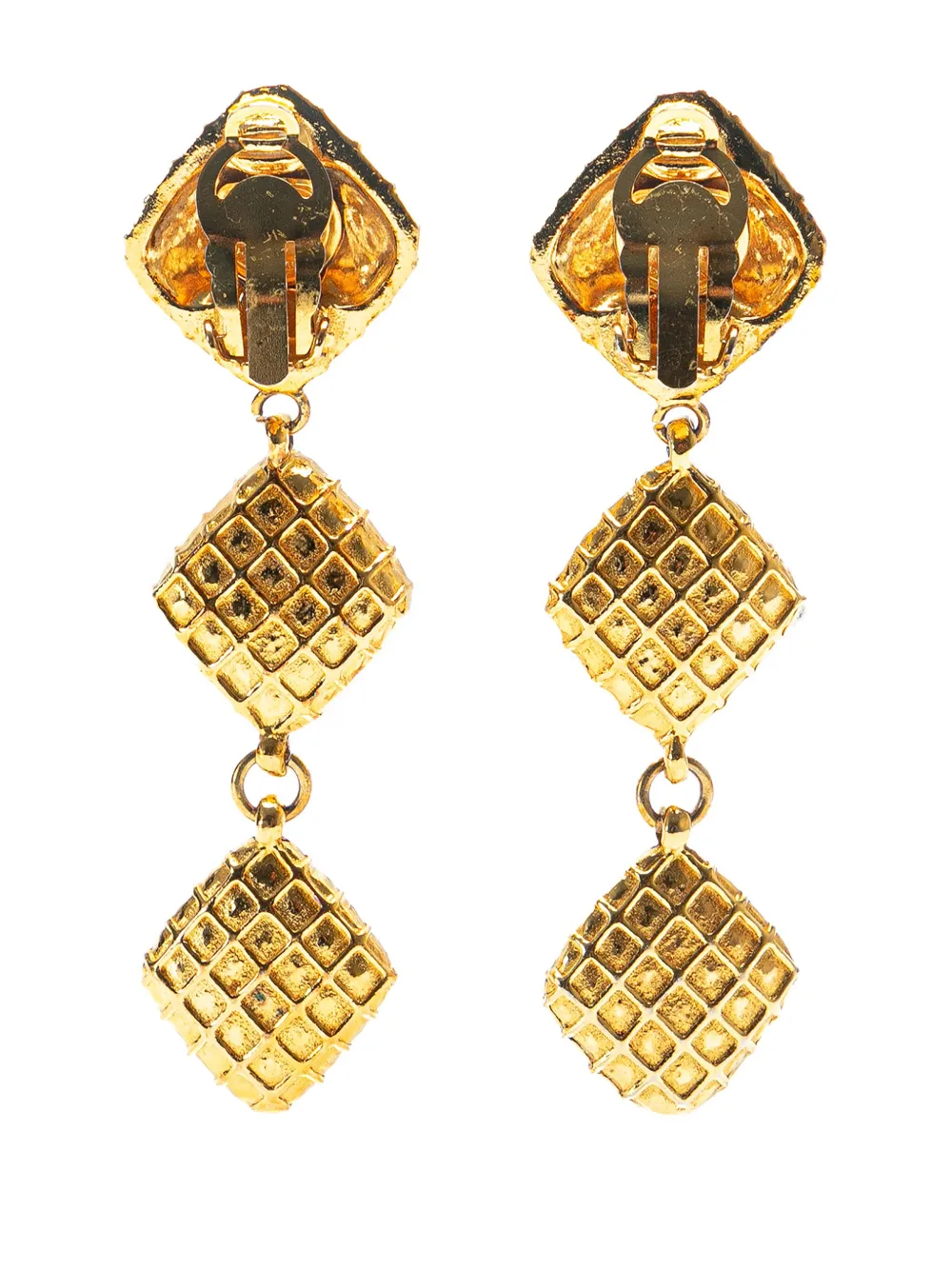 CHANEL Pre-Owned 1970-1980 Gold Plated Quilted Diamond Dangle Clip on Earrings costume earrings - Goud