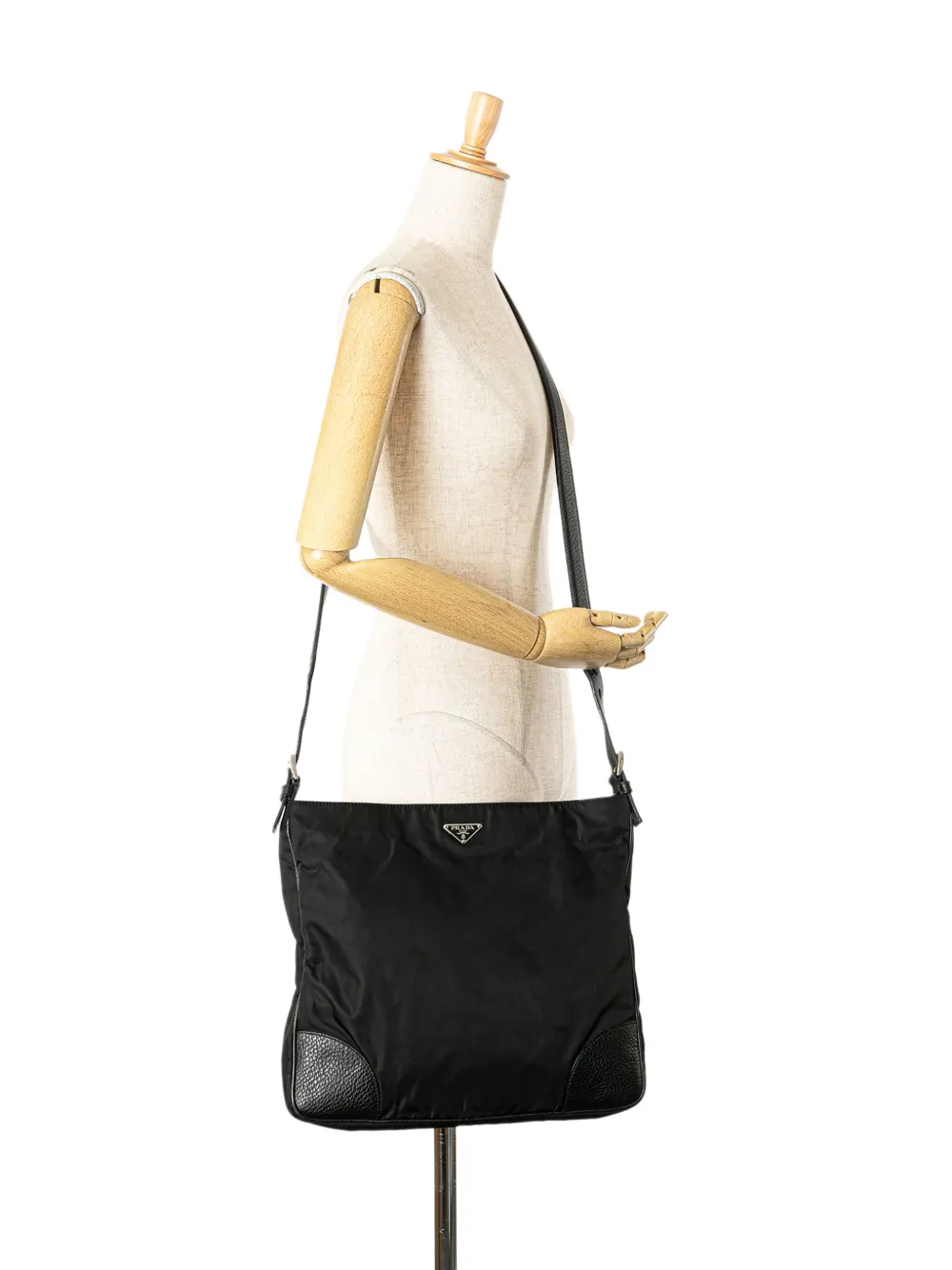 Prada Pre-Owned 2013-2024 Vitello Daino Tessuto crossbodytas met rits en afwerking - Zwart