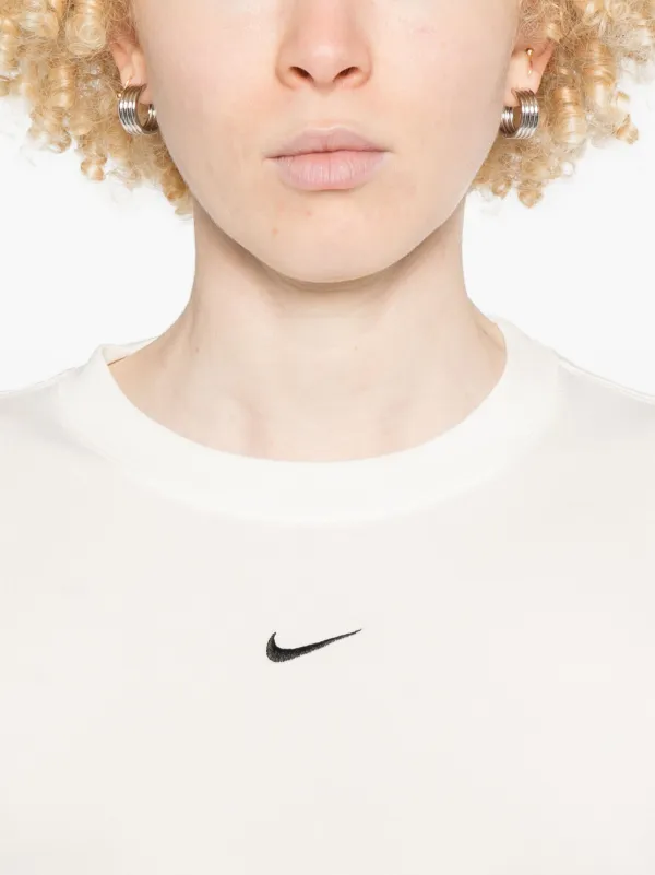 NIKE ホワイト クロップドトップ Nike クロップド トップ | ホワイト | FARFETCH JP