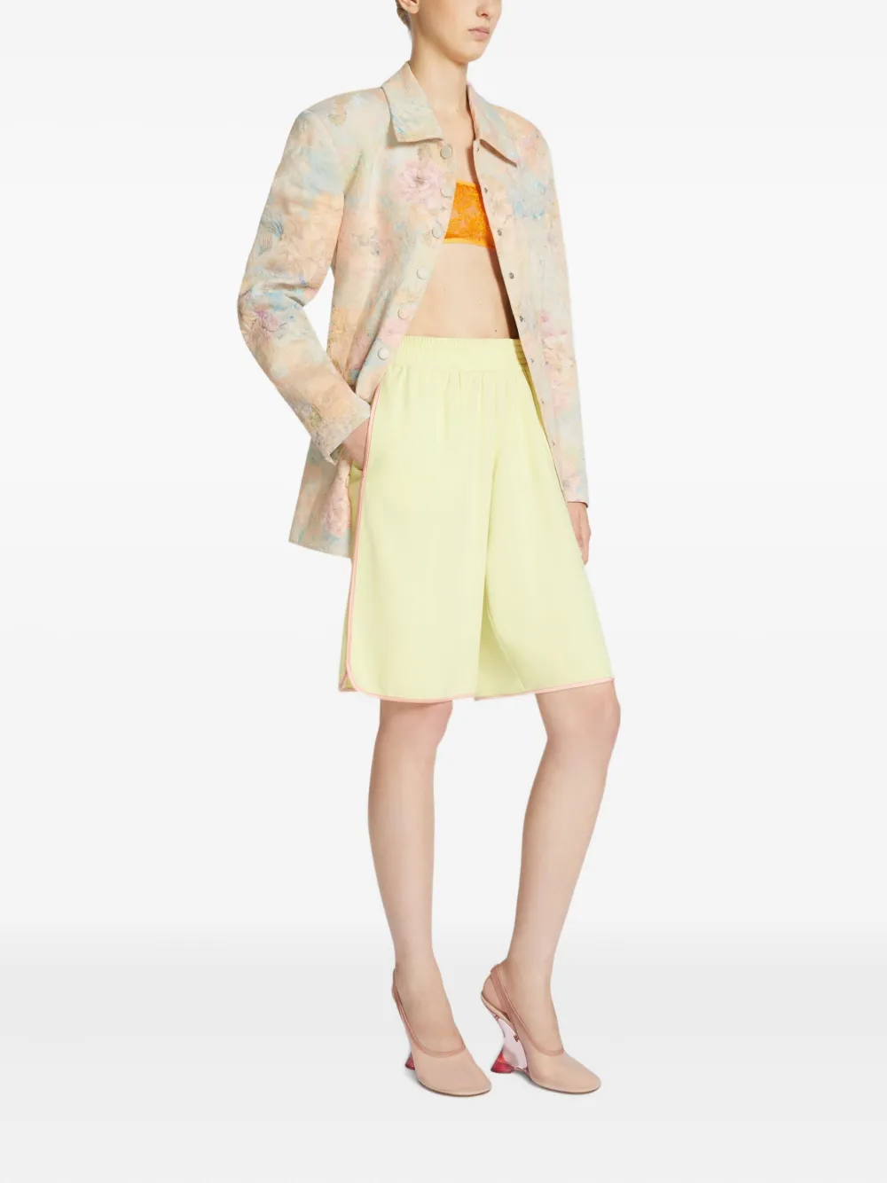 Dries Van Noten 01160 Priya 1081 W.w.pants Is The Name Of The Person Who Is Responsible For The Deat In Yellow