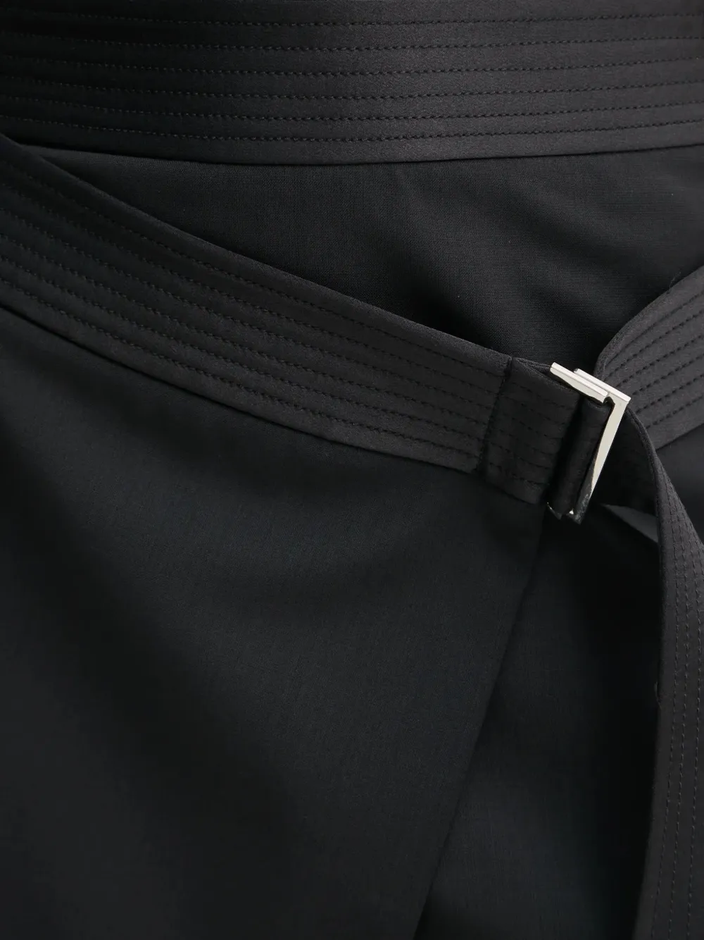 Filippa K Rok met ceintuur Zwart
