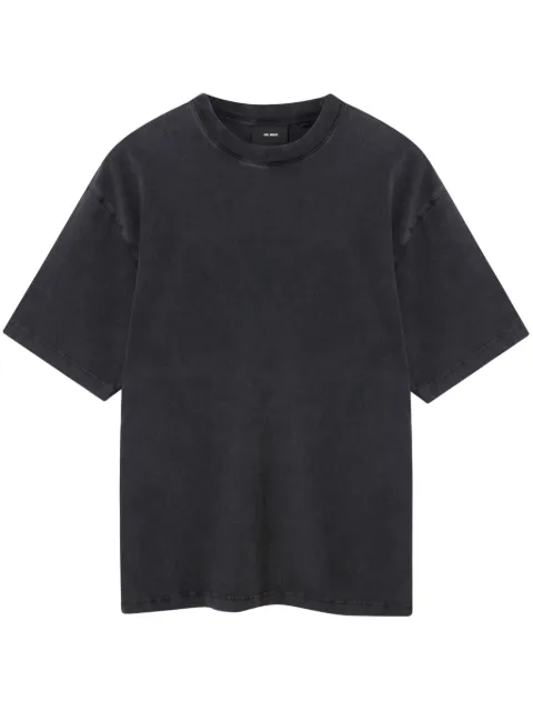 Axel Arigato playera con parche del logo