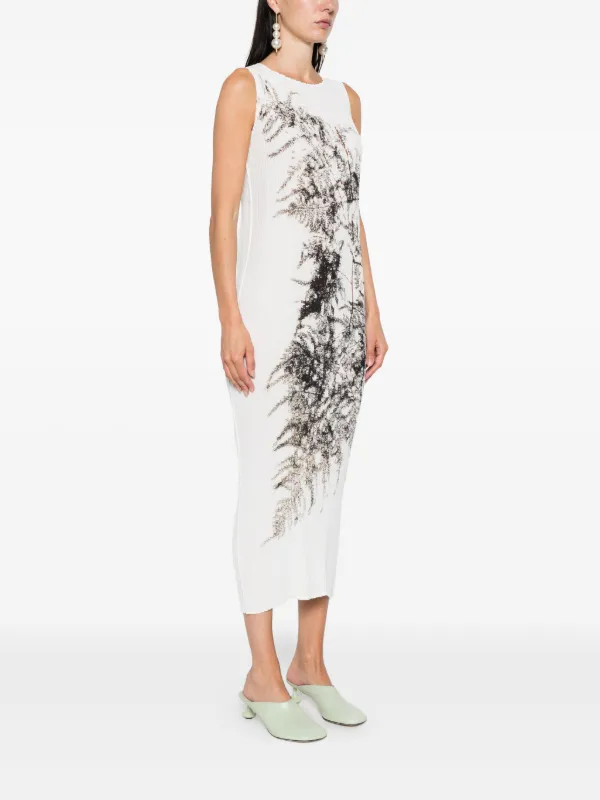 限定品Issey Miyake pressed floral 新品 ISSEY MIYAKE SPRING SUMMER 2025 コレクション 35