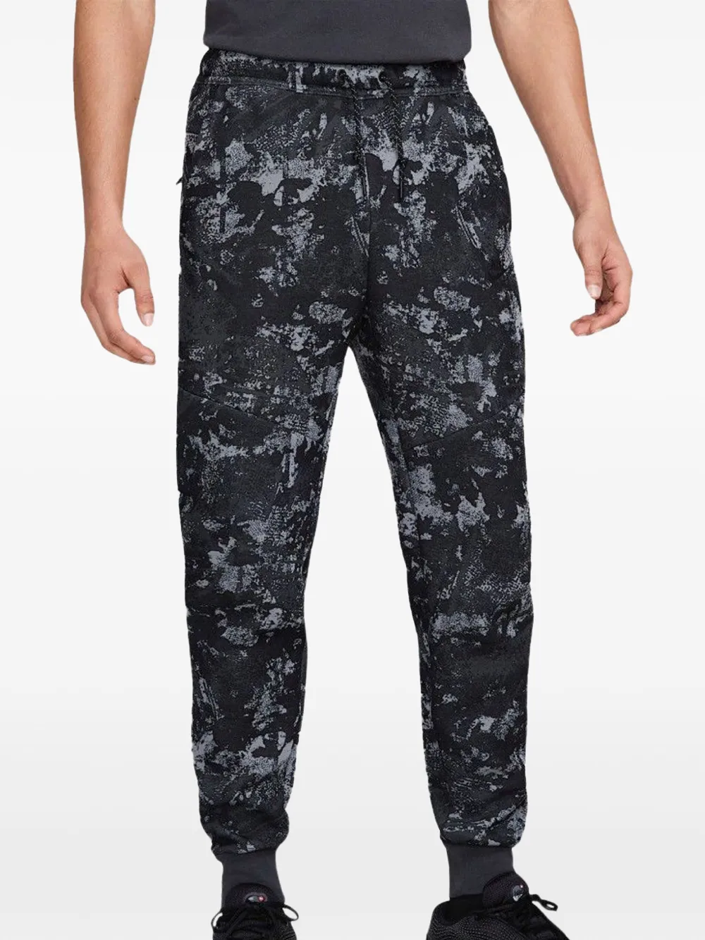 Nike Tech "Smoke Grey/Anthracite" track pants