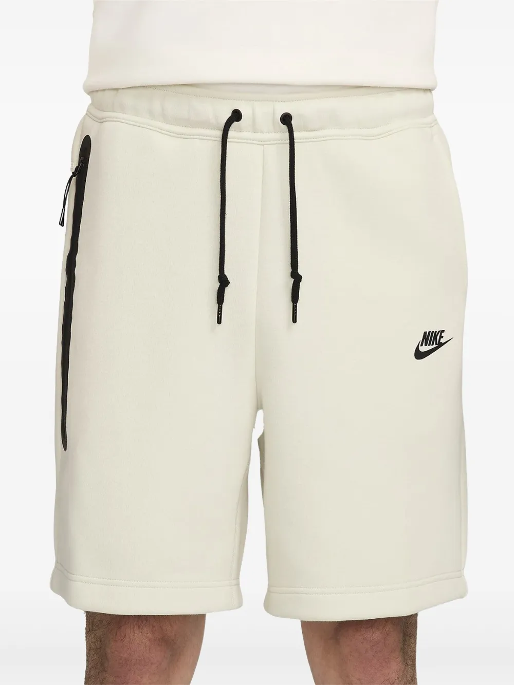 Sportswear Tech "Sea Glass/Black" shorts