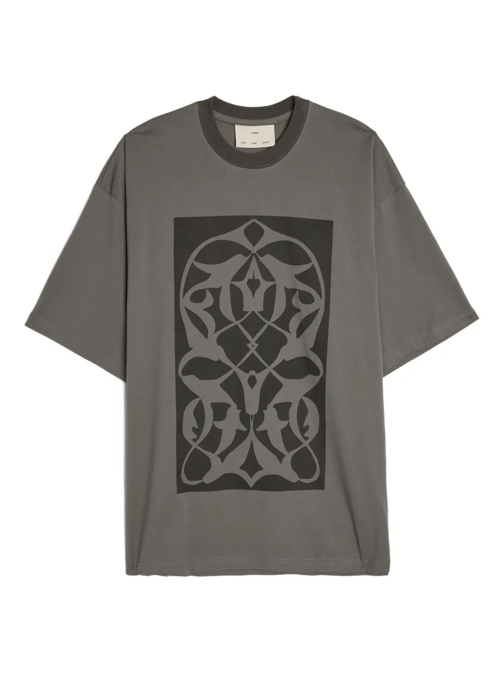 graphic-print t-shirt
