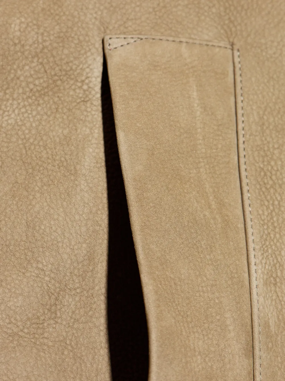 Jacquemus Le Ciro leren jack Beige