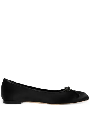 Manolo Blahnik（マノロ・ブラニク）バレエシューズ・フラット