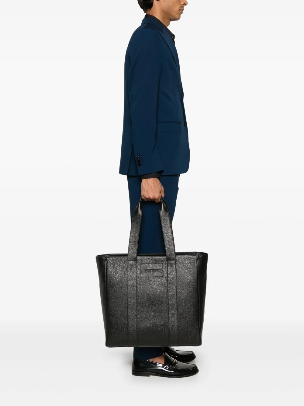 Emporio Armani logo-embossed tote bag | Image 2