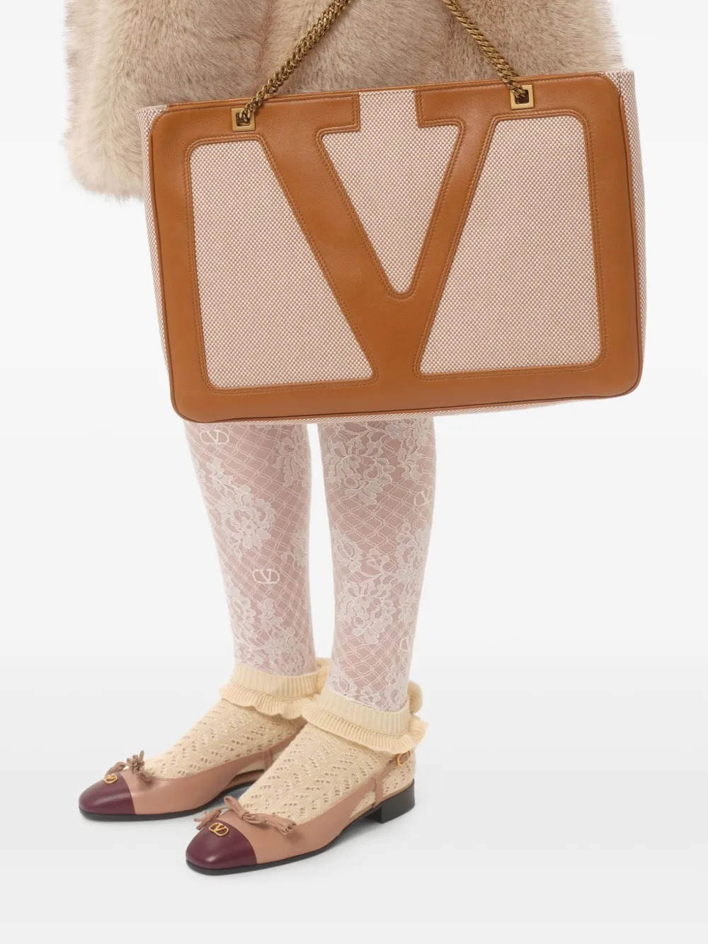 Valentino Garavani Medium Viva Superstar shopper Beige