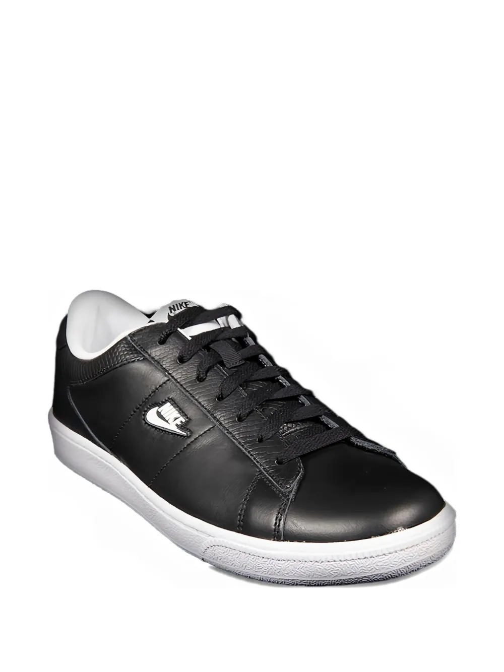 Nike x Supreme SB Tennis Classic "Supreme Black" sneakers