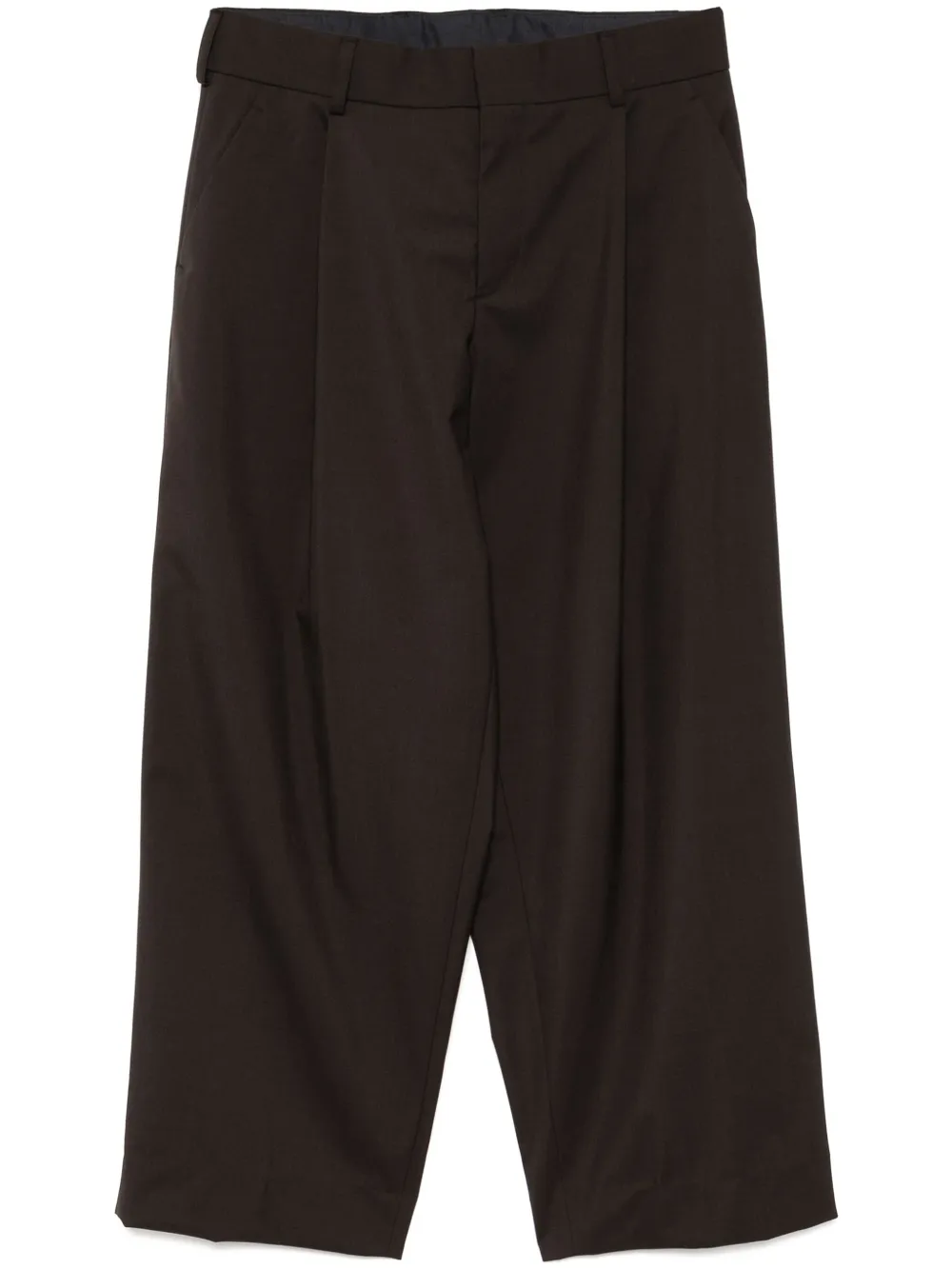 straight-leg trousers