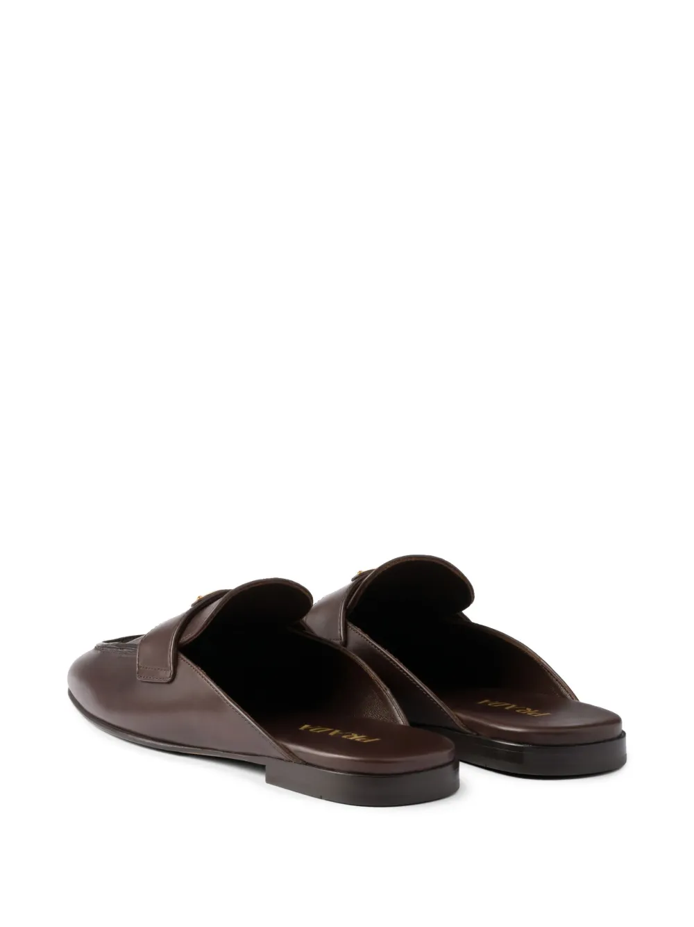 Prada Leren slippers Bruin