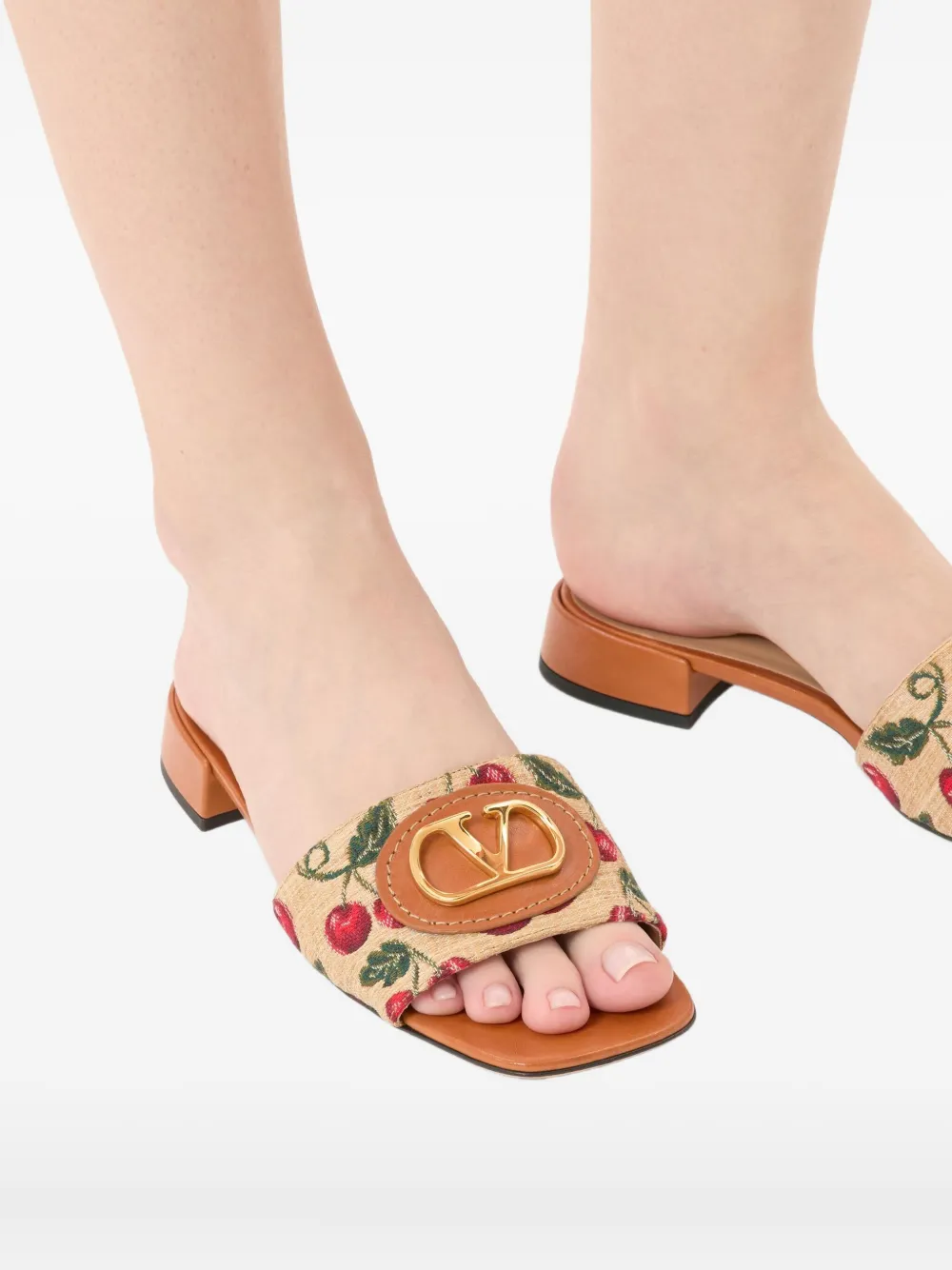 Valentino Garavani VLogo Signature Sandalen mit Kirschmotiv 20mm | Image 7