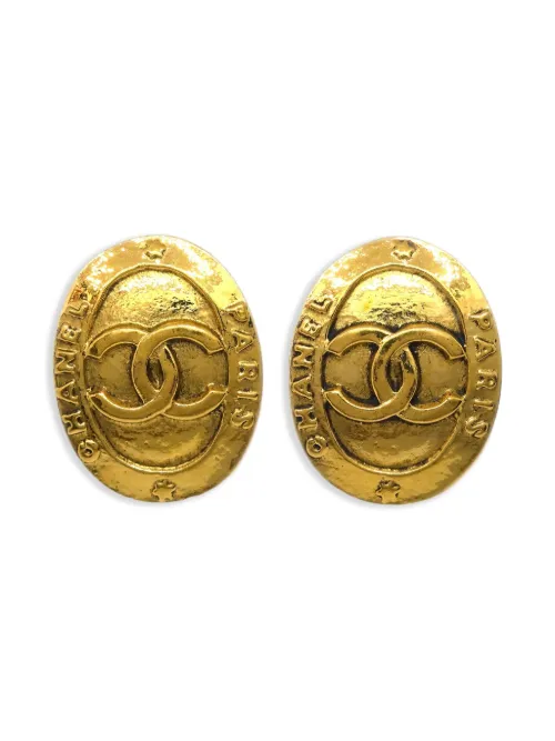Boucles d'oreilles à logo CC (années 1990-2000) - CHANEL Pre-Owned - Modalova