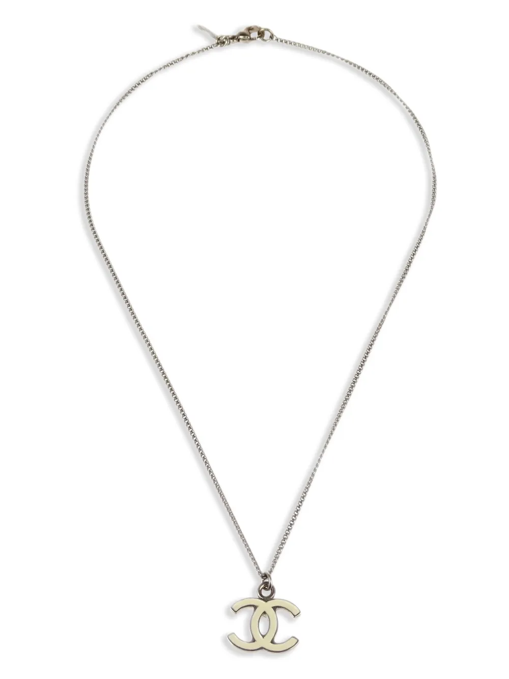 CHANEL Pre-Owned collar con dije CC 2008 | plateado | Image 1