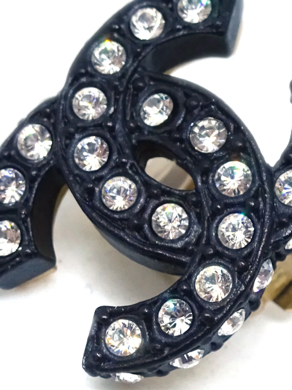 CHANEL Pre-Owned 2002 CC earrings | Image 2
