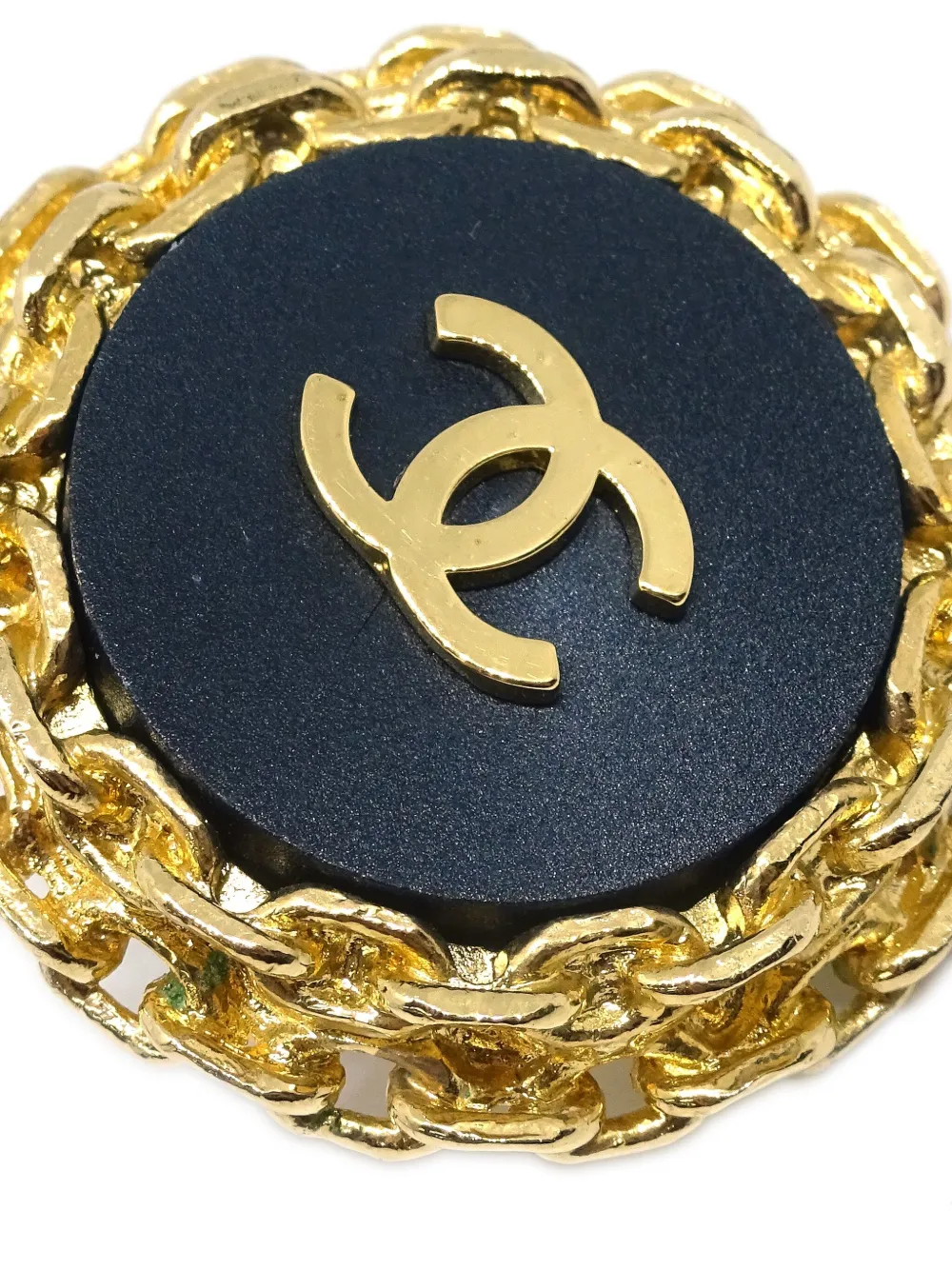 Pre-owned Chanel 1990-2000s Cc Clip-on Earrings In Gold