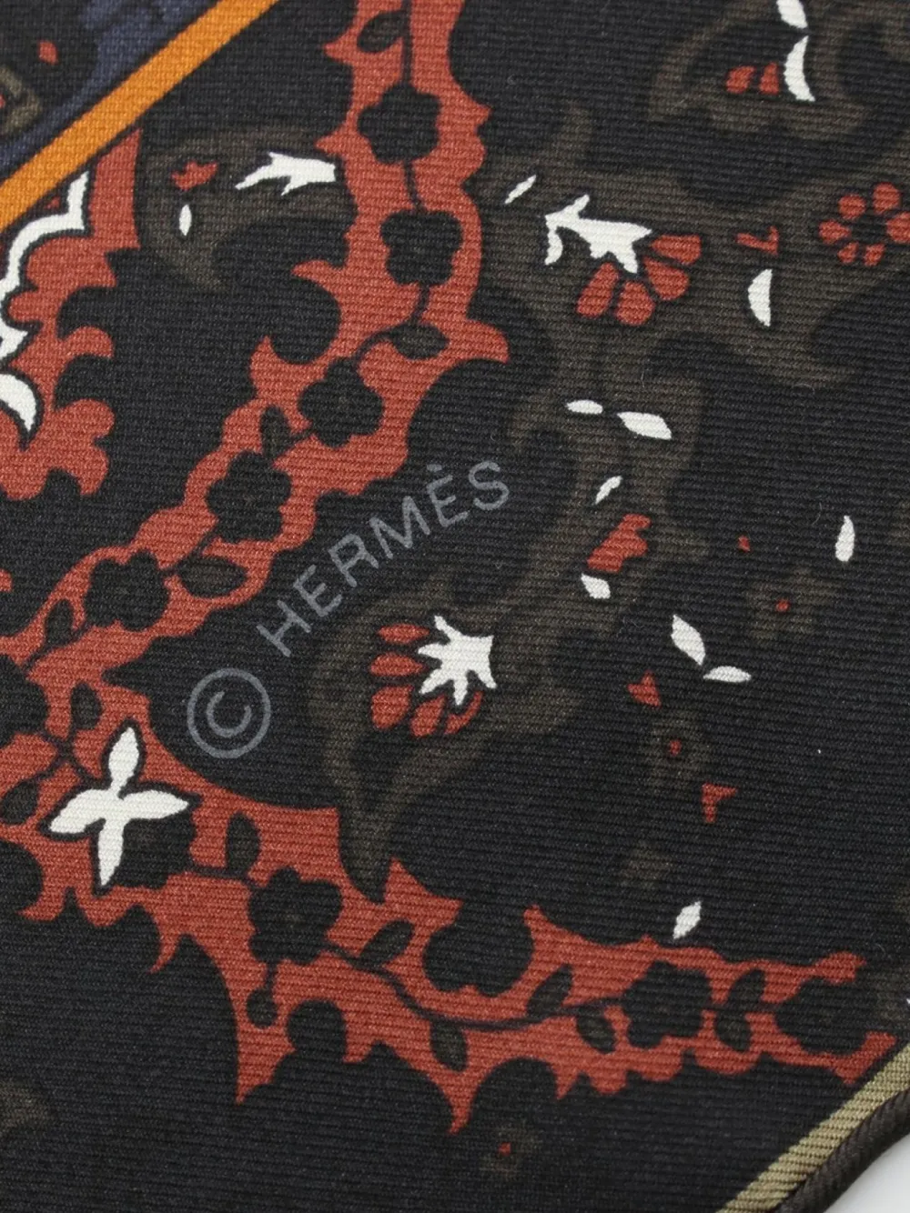 Hermès Pre-Owned 2020s silk scarf - Zwart