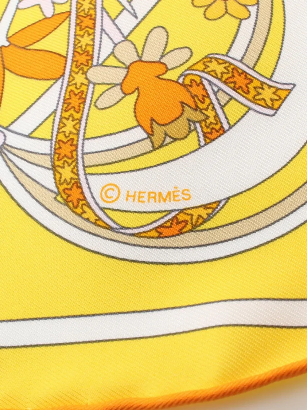 Hermès Pre-Owned 2010s La Danse du Printemps scarf - Geel