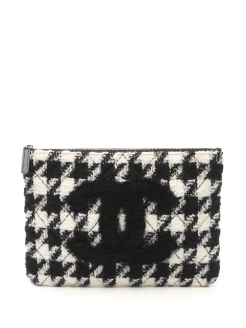 CHANEL Pre-Owned 2019 CC clutch bag