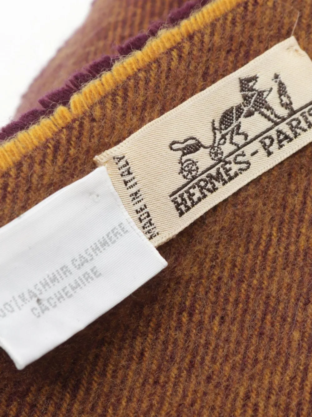 Hermès Pre-Owned 2010s cashmere scarf - Geel