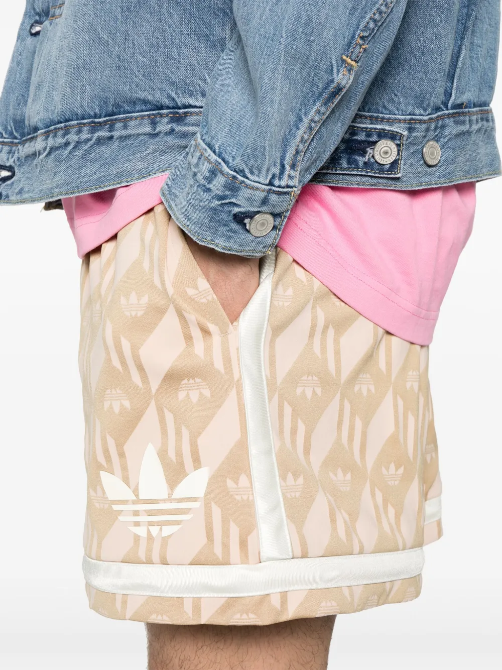 adidas Shorts met jacquard Beige