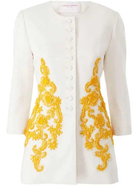 Carolina Herrera chamarra bordada sin cuello