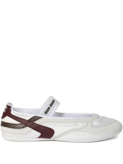 Ballerines à bout contrastant - Miu Miu - Modalova