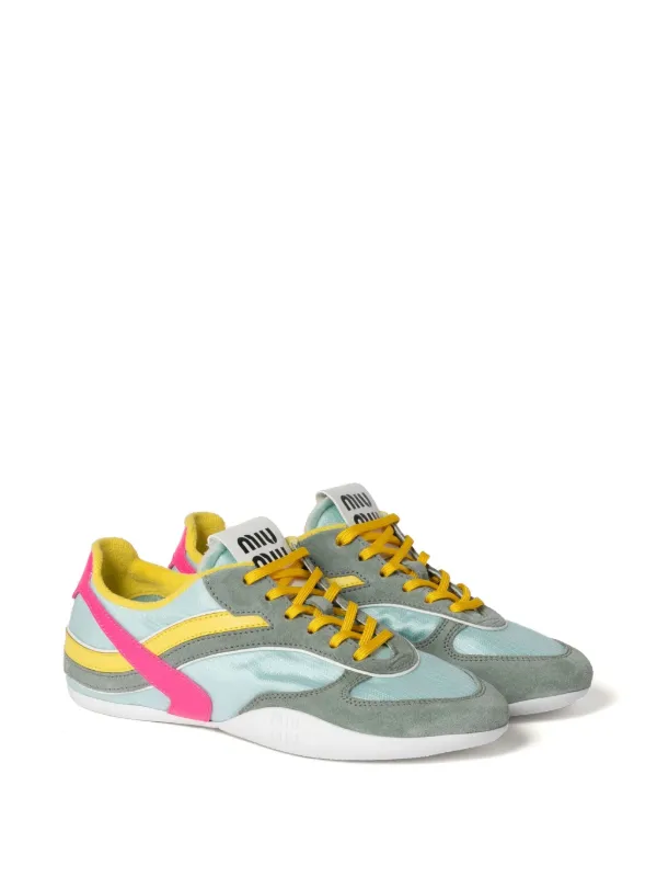 【MIU MIU】最新作★Gymnasium スニーカー White/burgundy Gymnasium Technical Fabric And Suede Sneakers