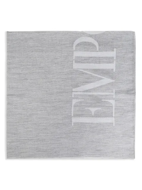 Emporio Armani mascada con logo