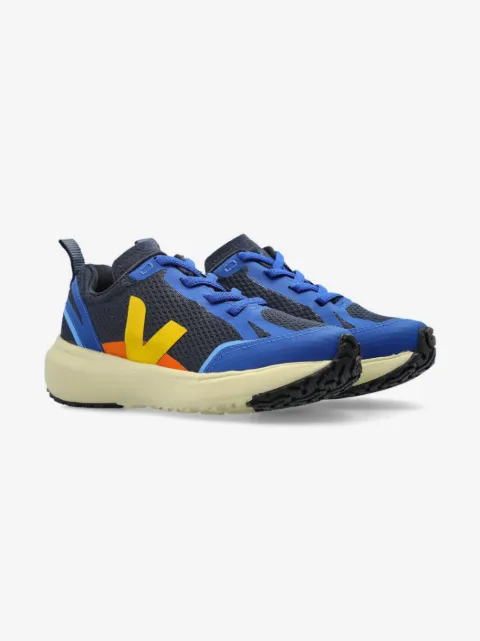 VEJA Kids tenis con parche del logo