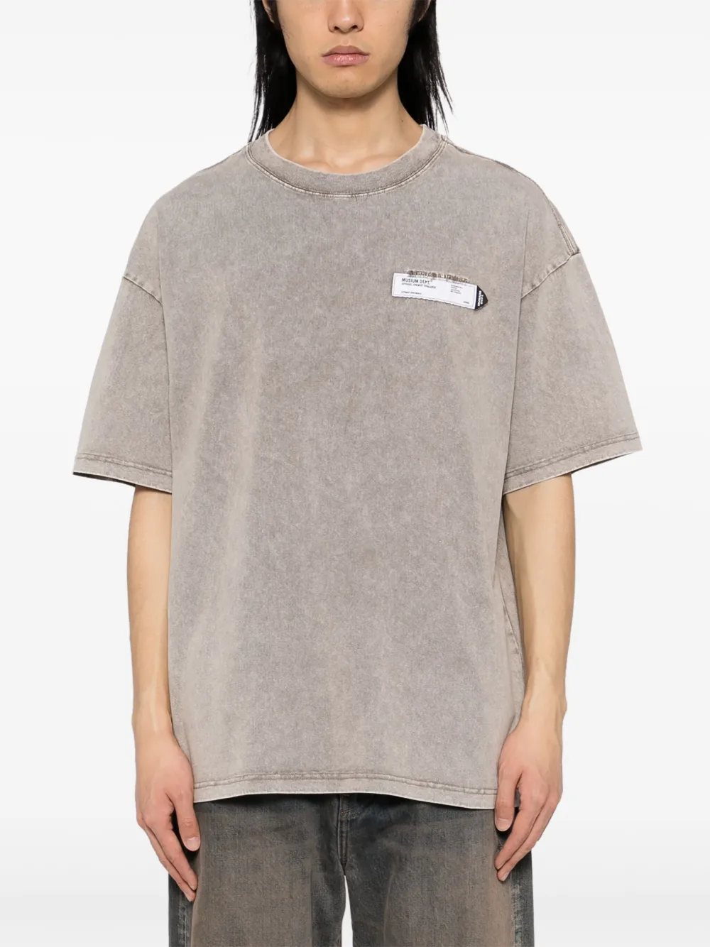 Musium Div. T-shirt met logopatch Grijs