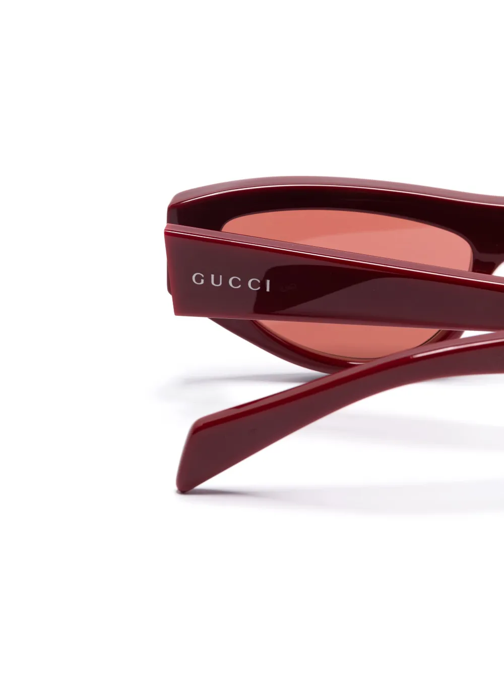Gucci Eyewear Zonnebril met cat-eye montuur Rood