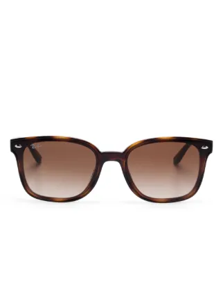 Ray-Ban