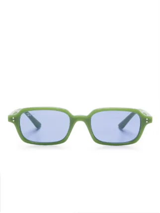 Ray-Ban